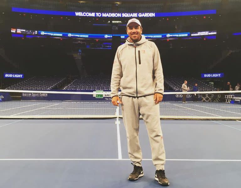 Dante Bottiti, con el Madison Square Garden de fondo: su vida es 100% tenis