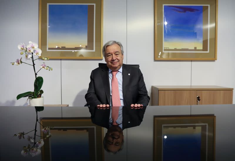 El secretario general de las Naciones Unidas, Antonio Guterres, posa para una foto durante una entrevista con Reuters, en la Conferencia de las Naciones Unidas sobre el Cambio Climático (COP25), en Madrid, España, el 11 de diciembre de 2019