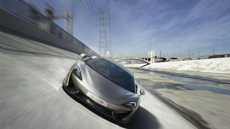 Flache, 328 km/h schnelle Flunder: McLaren 570S