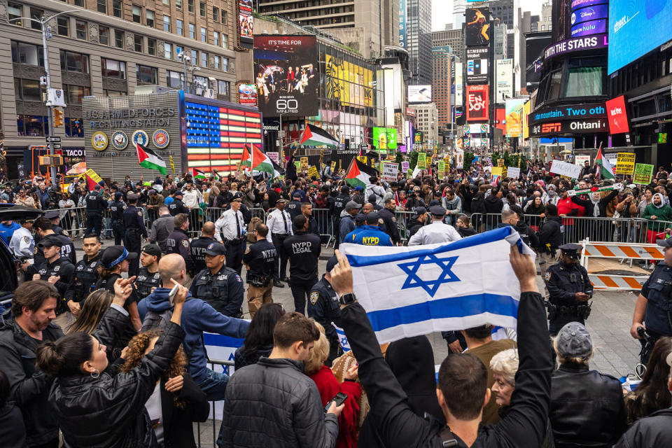Image: BESTPIX - Pro-Palestinian Rally Times Square, Israel israeli flag (Adam Gray / Getty Images)