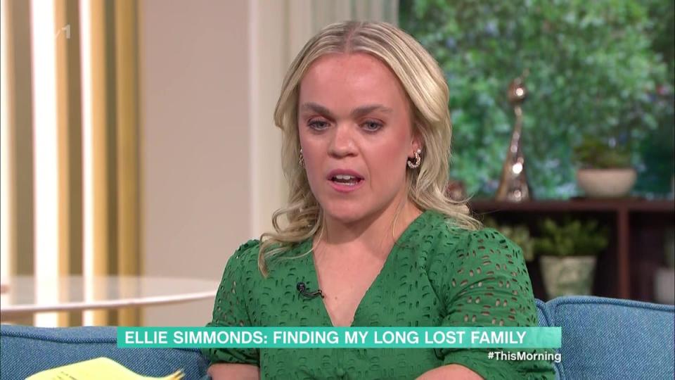 Ellie Simmonds habló sobre la primera vez que se encontró cara a cara con su madre biológica después de 28 años (ITV)