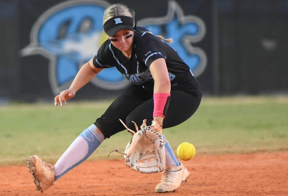 Emily Thomas of Rockledge fields a grounder during their game against Eau Gallie Thursday, April 28, 2022. Craig Bailey/FLORIDA TODAY via USA TODAY NETWORK