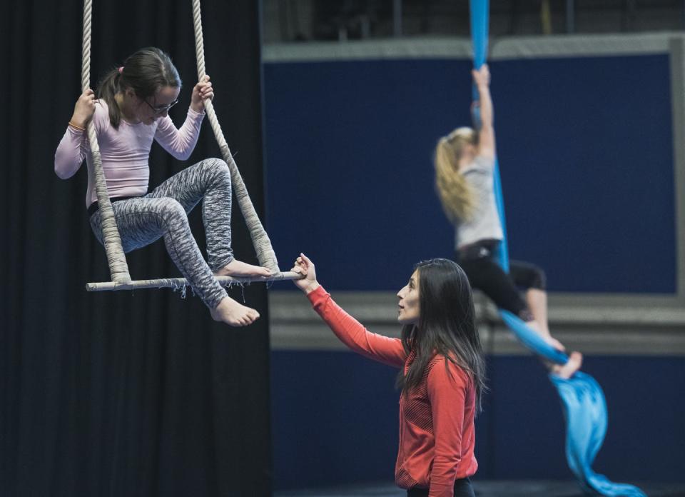 <span class="caption">Researchers found that circus activities improve movement competencies, confidence and motivation.</span> <span class="attribution"><span class="source">(© Marie-Andrée Lemire, École nationale de cirque, 2019)</span>, <span class="license">Author provided</span></span>