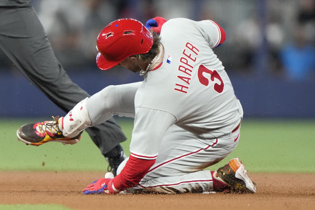 Soler hits 23rd home run as Marlins end Phillies' road streak at 13