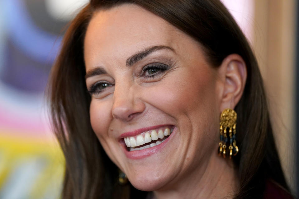 Kate Middleton wearing Sézane’s 'Dina' Earrings in Ocean Blue