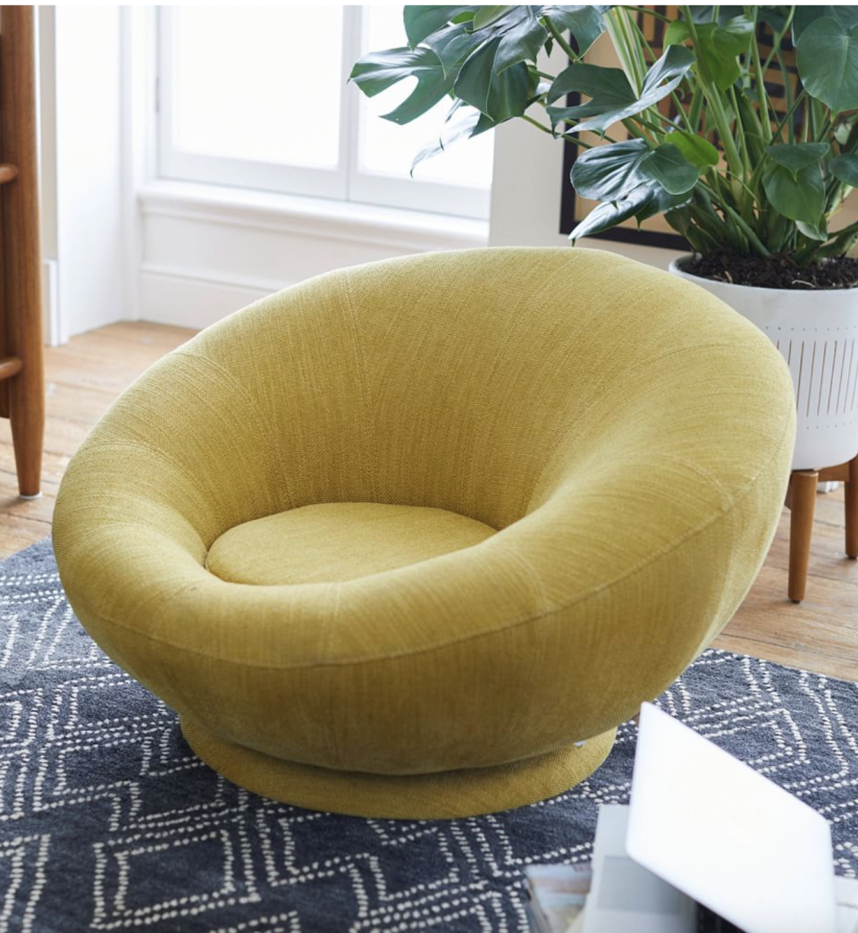 Groovy Swivel Chair