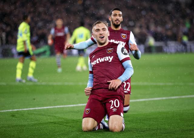 Soccer - Arsenal v West Ham United. Mitchell Thomas, West Ham