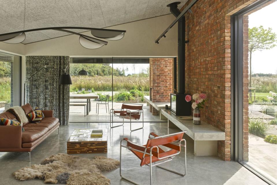 the home of simon mottram in oxfordshire founder of rapha, designed by richard parr of richard parr associates photography by brotherton lock living room