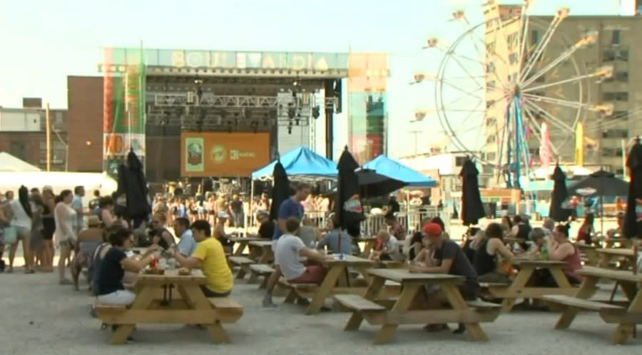 Picture of people at Boulevardia festival in Kansas City.