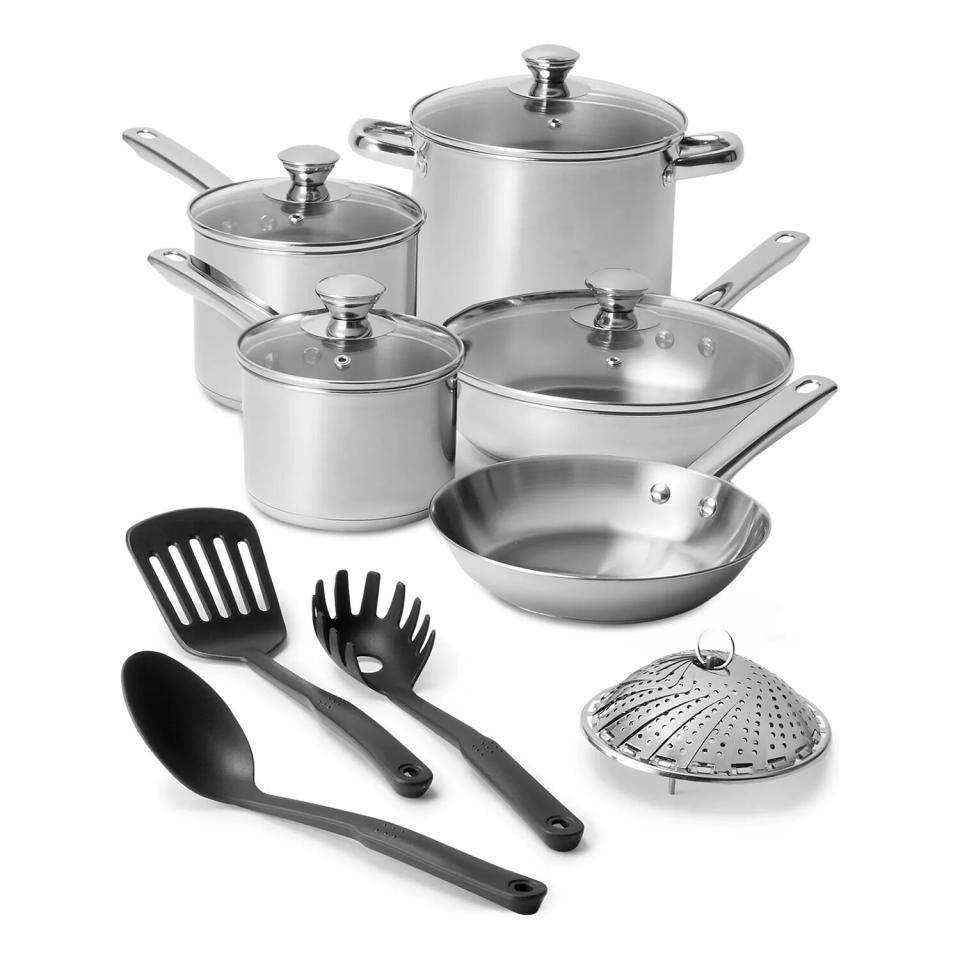 Macy's Kitchen Essentials After-Christmas Sale