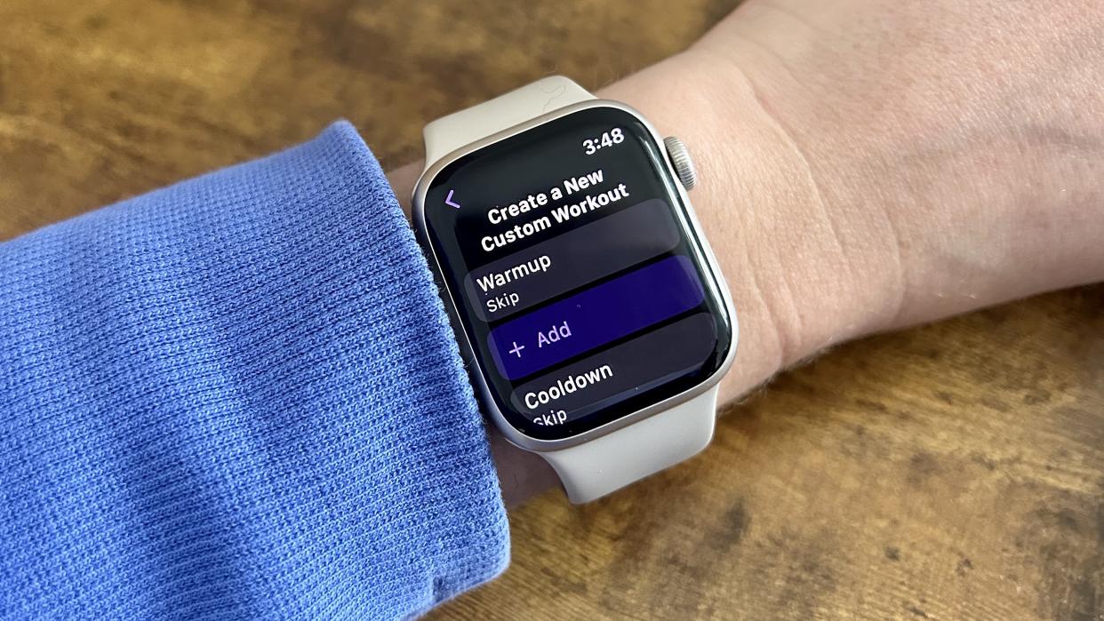  A photo of custom workouts on a Apple Watch. 