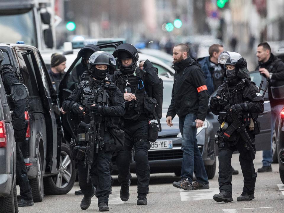 Strasbourg manhunt: Counter terror police arrest fifth person over Christmas market shooting as gunman remains at large
