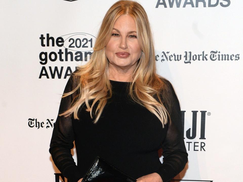 jennifer coolidge in 2021