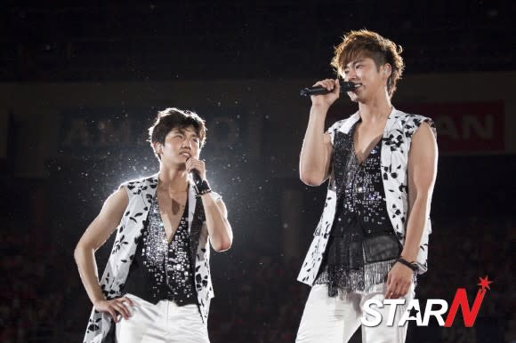 TVXQ, the first Korean singers to perform at Nissan Stadium