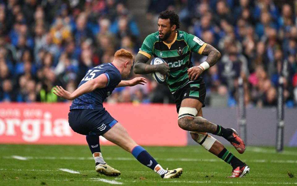 Lawes has worked on his footwork to be become a good ball carrier