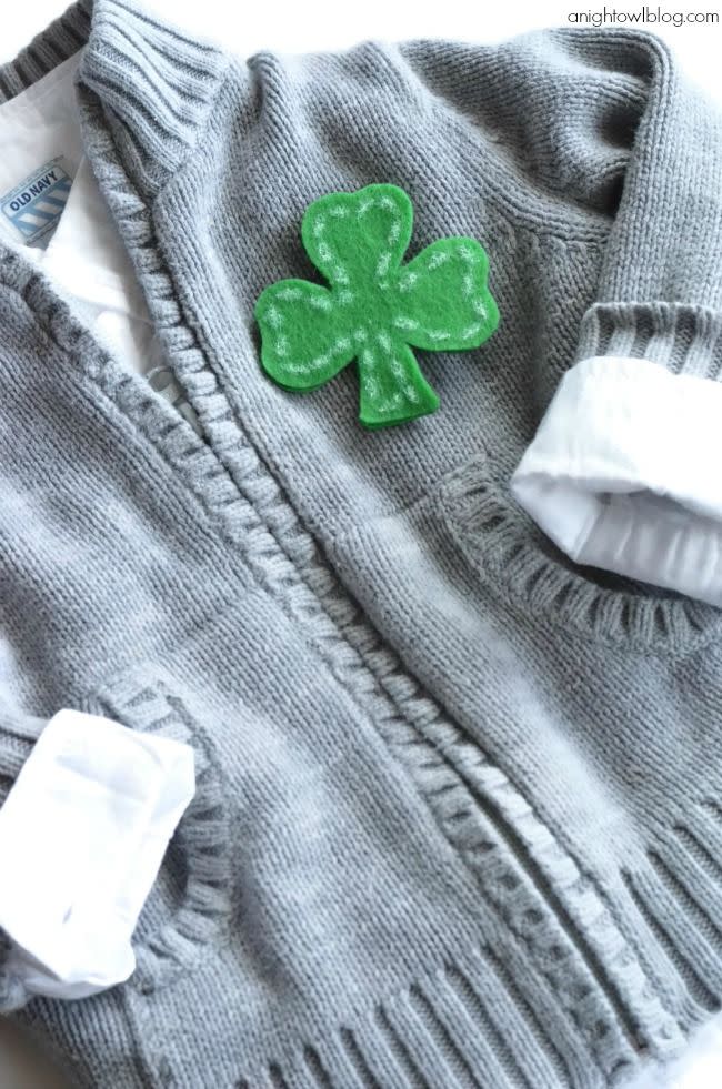 DIY No-Sew Shamrock Pin