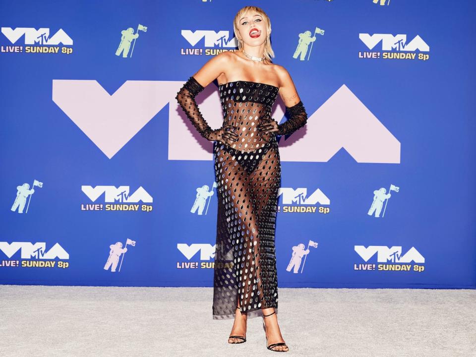 miley cyrus 2020 mtv vmas