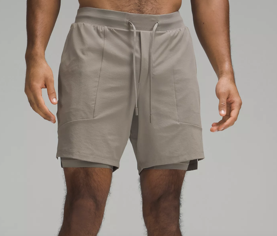 <p><a href="https://go.redirectingat.com?id=74968X1596630&url=https%3A%2F%2Fshop.lululemon.com%2Fp%2Fmen-shorts%2FLicense-To-Train-Short-7-Lined%2F_%2Fprod10720013&sref=https%3A%2F%2Fwww.esquire.com%2Fstyle%2Fmens-fashion%2Fg27423169%2Fbest-gym-workout-shorts-men%2F" rel="nofollow noopener" target="_blank" data-ylk="slk:Shop Now;elm:context_link;itc:0;sec:content-canvas" class="link ">Shop Now</a></p><p>License to Train Shorts</p><p>lululemon.com</p><p>$88.00</p>