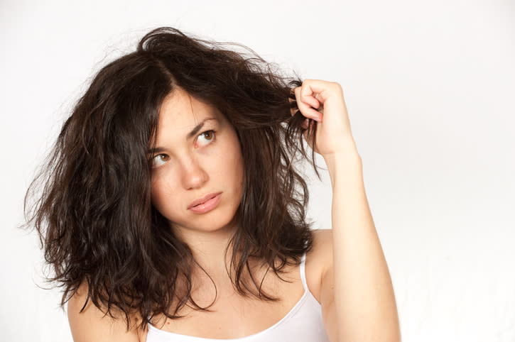 5 things you’re unconsciously doing to damage your hair