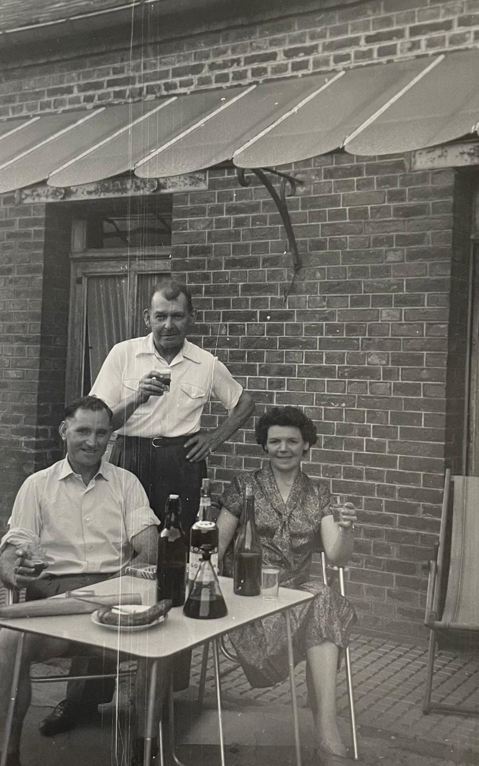 Witton and his wife Catherine with Albert Eveloy