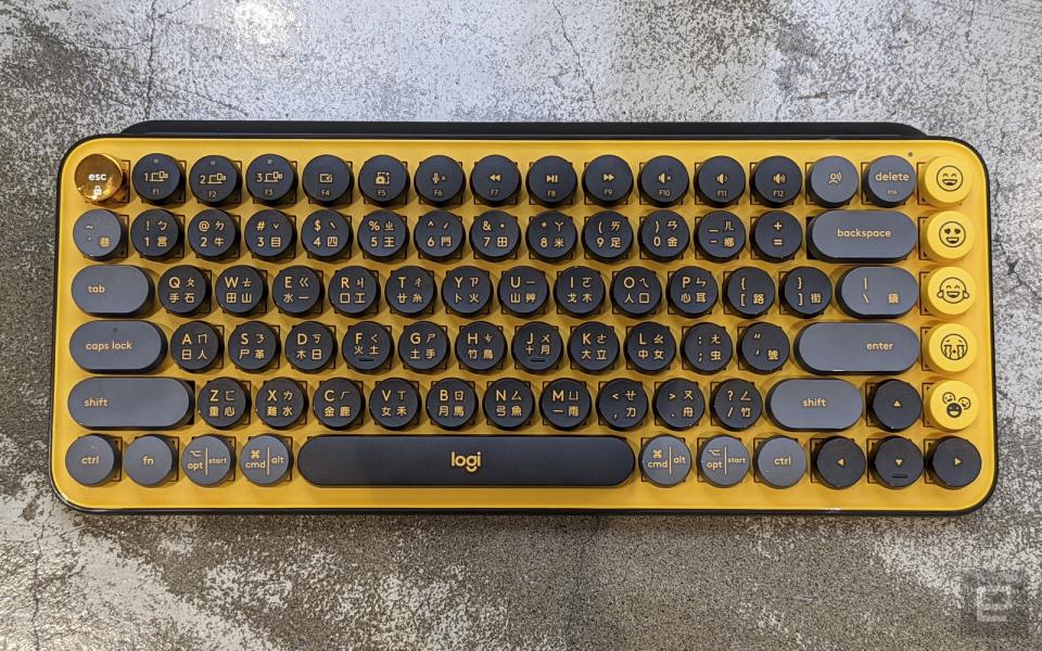 <p>Logitech Pop Keys Mechanical Keyboard</p> 