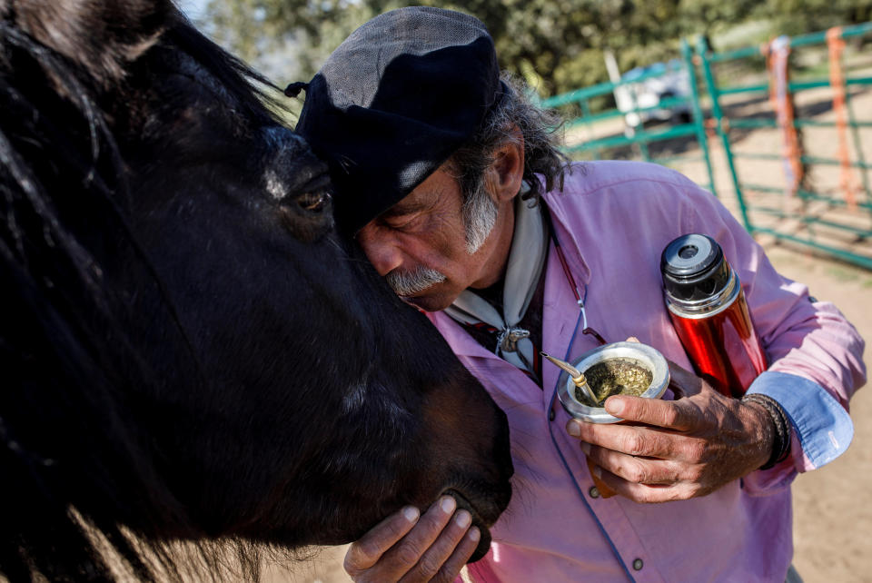 El hombre que susurra a los caballos… en España