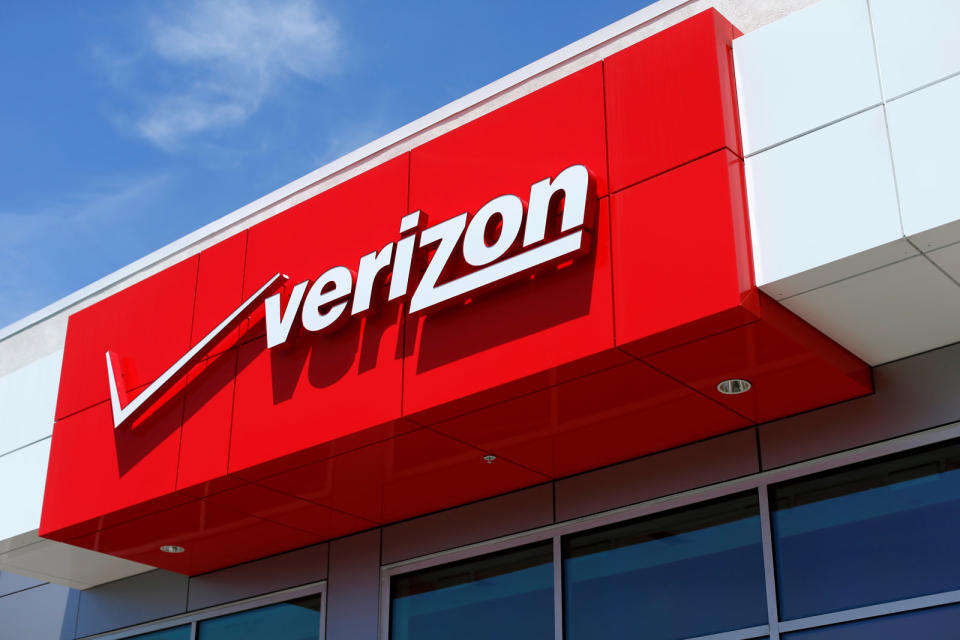 Verizon is no longer activating phones that aren't 4G LTE-capable. Recently, a