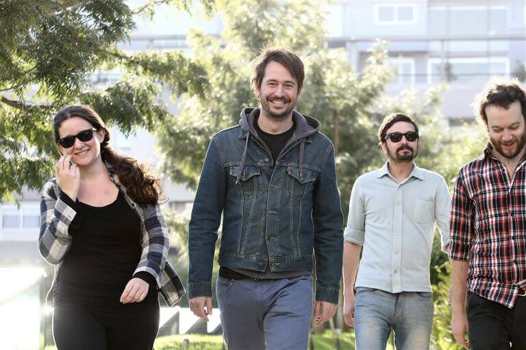 Agustina Llambí Campbell, Santiago Mitre, Alejandro Fadel y Martín Mauregui, los cuatro fundadores de La Unión de los Ríos, una de las productoras de la ambiciosa película que se filma actualmente en Buenos Aires con Carmen Maura como protagonista  