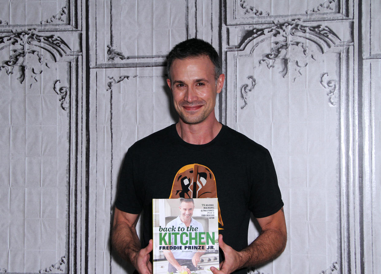 NEW YORK, NY - JUNE 07:  Freddie Prinze Jr appears to promote "Back To The Kitchen" during the AOL BUILD Series at AOL Studios In New York on June 7, 2016 in New York City.  (Photo by Donna Ward/Getty Images)