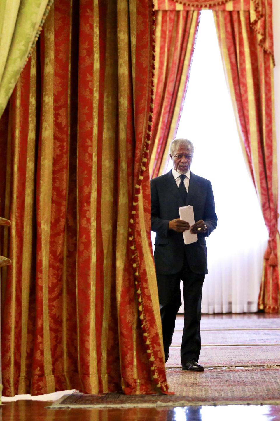 Kofi Annan Former U.N. secretary general, arrives at a meeting in Tehran, Iran, Monday, Jan. 27, 2014. The former head of the United Nations urged Iran Monday to build on a historic deal reached with world powers in November and work toward a final settlement over its contested nuclear program. Annan, who is heading a group of ex-world leaders known as "The Elders," made the comments after a meeting with Iran's Foreign Minister Mohammad Javad Zarif Monday. (AP Photo/Ebrahim Noroozi)