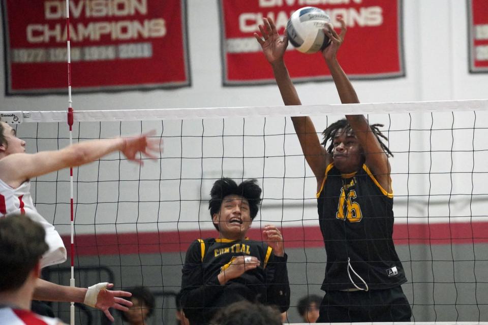 Jet Nascimento, Central boys volleyball