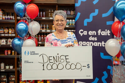 Lotto 6/49 - She bought a ticket at her daughter’s store and is now a millionaire! (CNW Group/Loto-Québec)