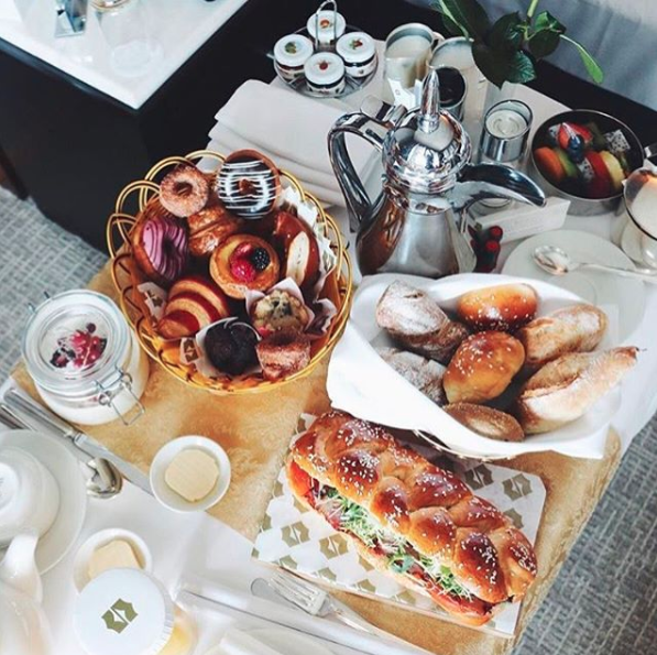 The Shangri-La, Dubai sure knows how to put on a breakfast spread.