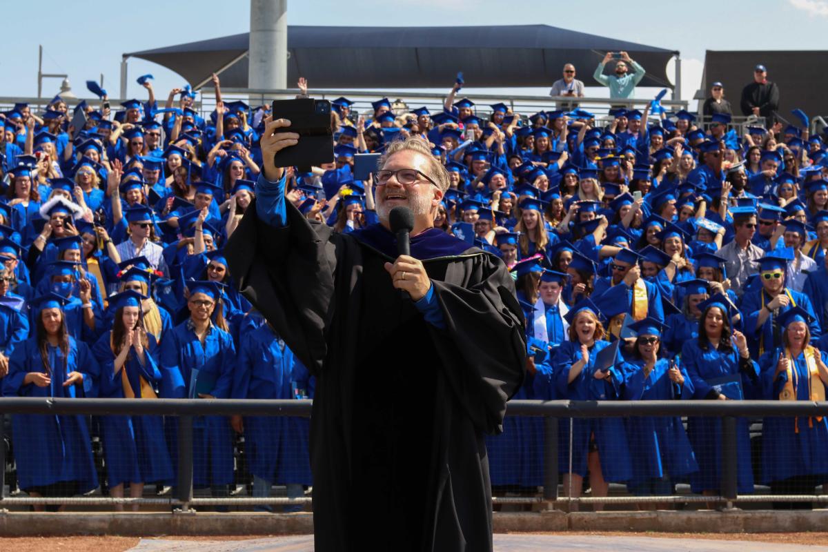 Amarillo College 2021 fall graduation ceremony back in the Amarillo