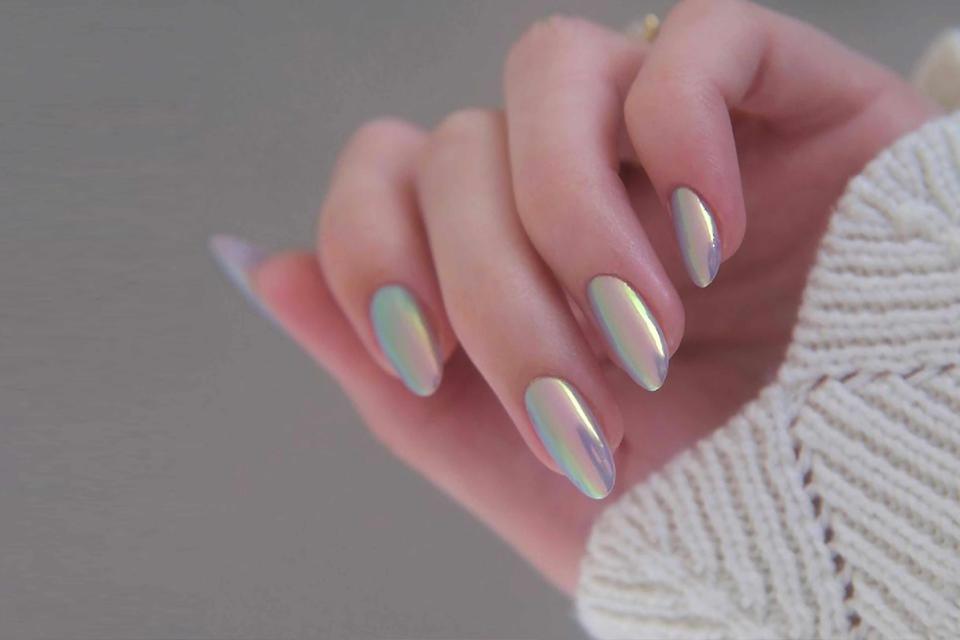 <p>@amberjhnails/Instagram</p>