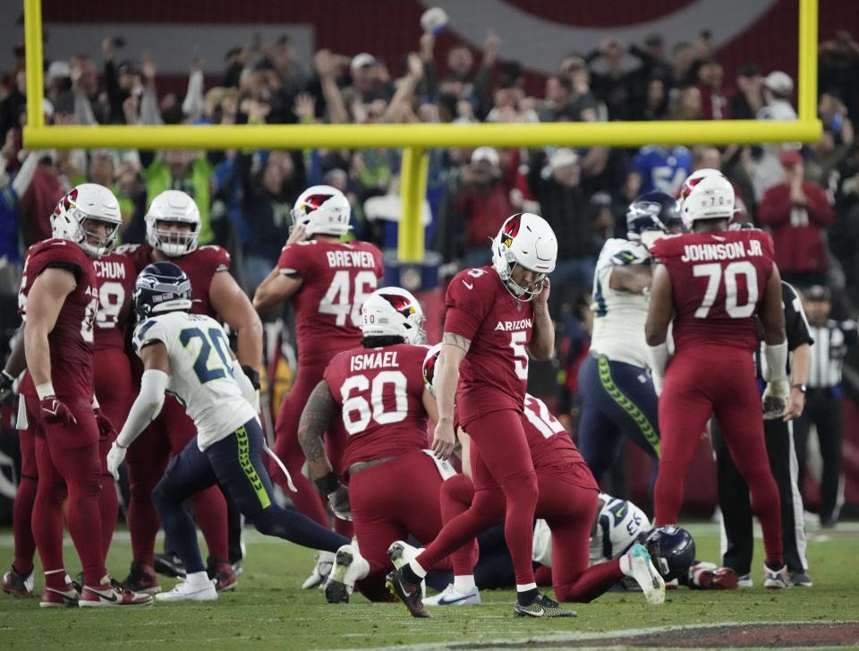 Arizona Cardinals place kicker Matt Prater (5) reacts after missing a field goal against the Seattle Seahawks during the fourth quarter at State Farm Stadium in Glendale on Jan. 7, 2024. Seahawks won 21-20.