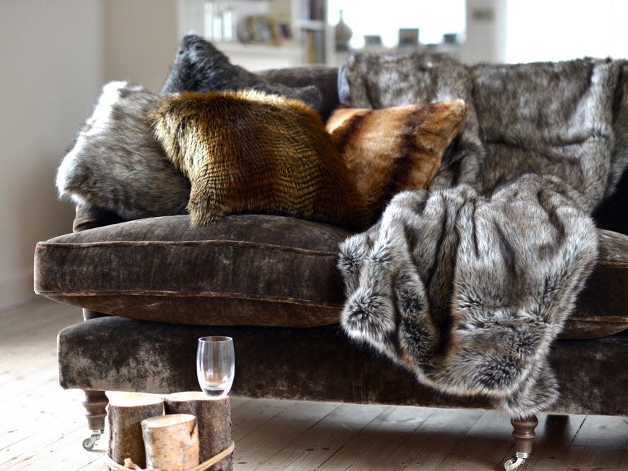 faux fur blankets and pillows