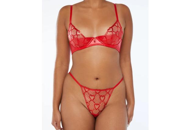 Glossy Flossy Quarter Cup Bra in Red