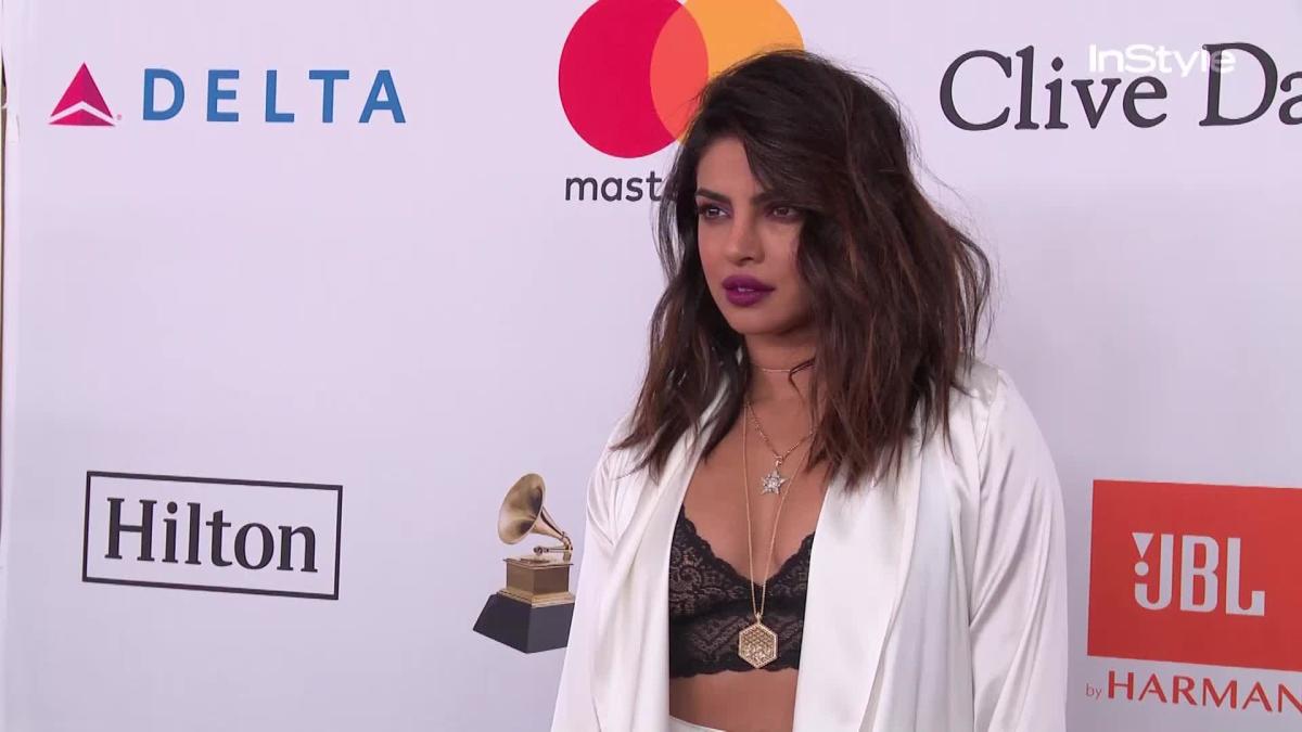 Daily Beauty Buzz Priyanka Chopra S Magenta Lipstick And Eyeshadow