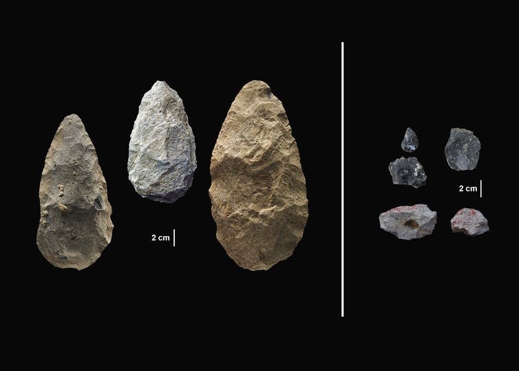 <span class="caption">Older handaxes versus newer technology at the site.</span>