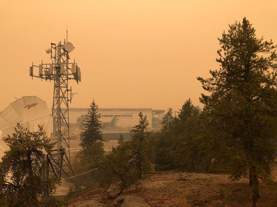 Smoke rolled into Yellowknife on Aug. 13, a few days before a city-wide evacuation order was issued. This year, N.W.T. Fire says it's preparing for another bad wildfire season. (Luke Carroll/CBC - image credit)
