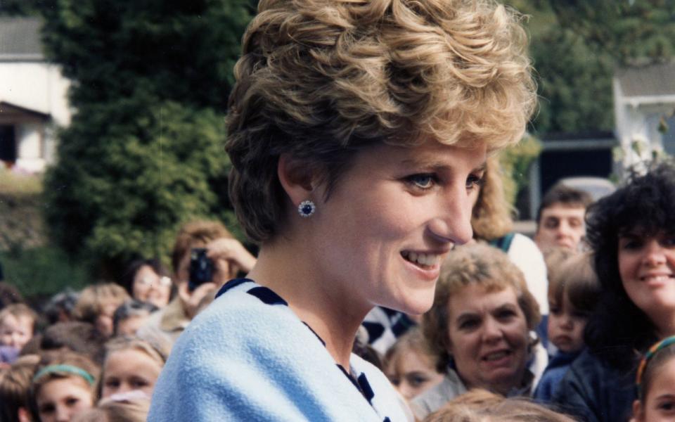 Prinzessin Diana galt als die "Königin der Herzen". Ihr Unfalltod am 31. August 1997 im Alter von nur 36 Jahren erschütterte die Weltgemeinschaft.  (Bild: The HISTORY Channel / Ian Jackman / ZDF)