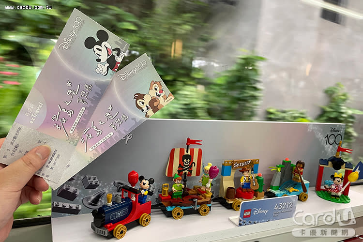 樂高®於「環島之星夢想號-迪士尼主題列車」打造全新夢幻打卡點。