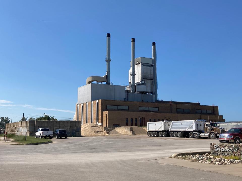 The Holland Board of Public Works' James De Young Power Plant at 64 Pine Ave. has sat idle since 2016.