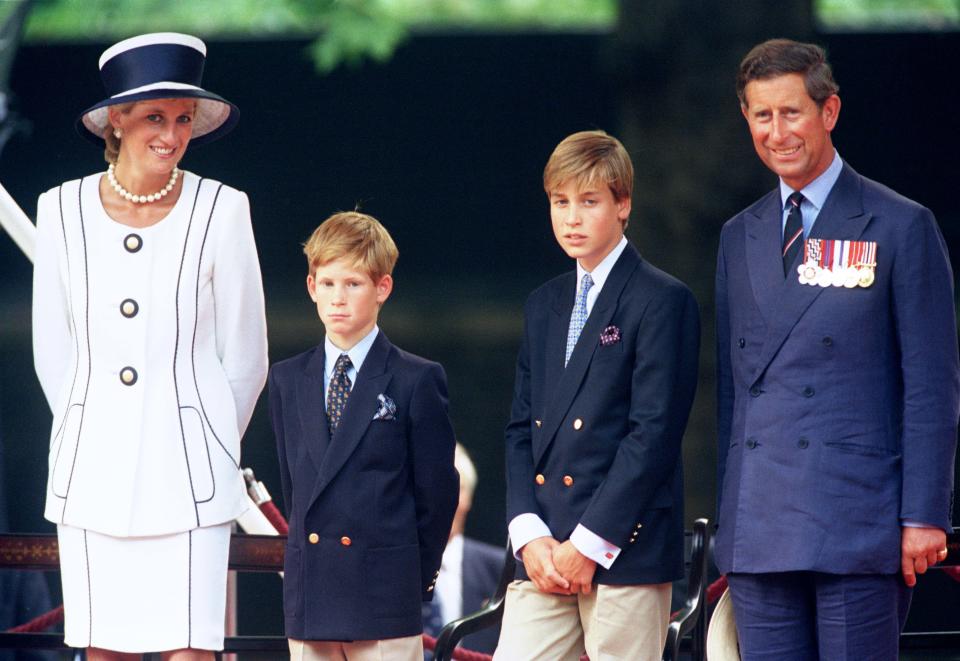 The Prince & Princess Of Wales And Princes William & Harry Attend The Vj Day 50Th Anniversary Celebrations In London. . (Photo by Antony Jones/Julian Parker/UK Press via Getty Images)