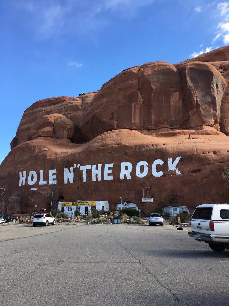 Hole N' the Rock, Utah