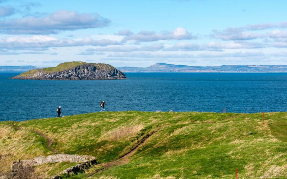 Το North Berwick είναι μια από τις πιο δημοφιλείς παραθαλάσσιες πόλεις της Σκωτίας