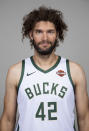 "Does my hair look OK?" — Robin Lopez, every year