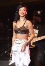 <b>Rihanna</b><br><br> Lors de sa tournée mondiale de concerts “777“, Rihanna était sexy à souhait à Londres en dévoilant un soutien-gorge léopard sur scène. (le 19 novembre 2012) ©Suzan/PA Photos/ABACA