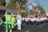 Performers enthrall the crowds at the parade. (Photo: Donna.M.Bee.Photography)